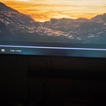 Axen 65 İnç Televizyonda Görüntü Bozukluğu Nedeniyle Değişim Talebi
