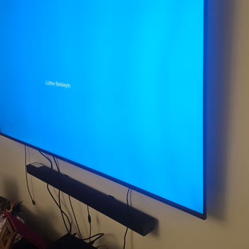 Axen 65 İnç Televizyonda Görüntü Bozukluğu Nedeniyle Değişim Talebi