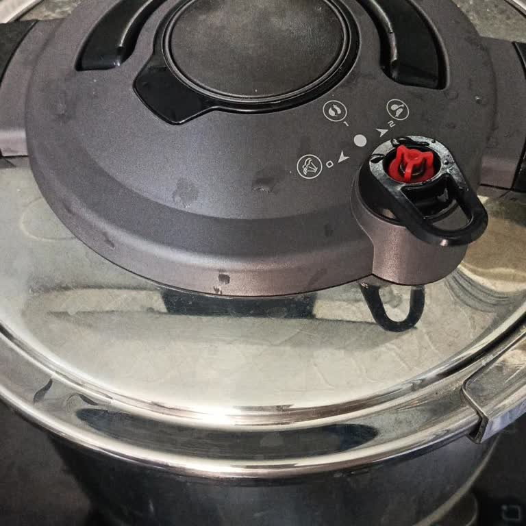 Kapak Kilidi Çalışmıyor, Düdüklü Tencere Güvenlik Sorunu