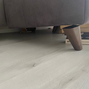 Kelebek Mobilya’nın Kırılan Koltuk Ayakları Ve Malzeme Sorunu Nedeniyle Acil Değişim Talebi