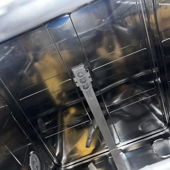 Bosch Bulaşık Makinesindeki Tasarım Hatası İçin 2500 TL Ücret Talebine Karşı Ücretsiz Onarım İsteği