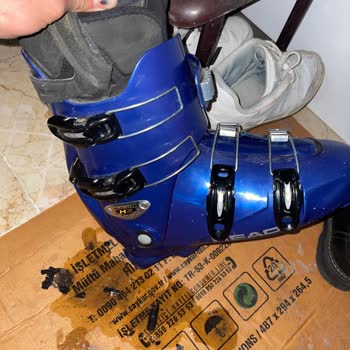 Dolap Uygulamasında Kırık Kayak Botu, İade Talebi Reddedildi