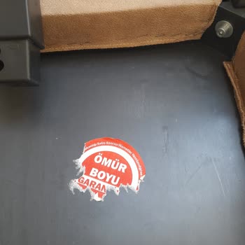 Ömür Boyu Garanti İddiası Yanıltıcı: Kırılan Sandalyeler Ücretsiz Tamir Edilmeli