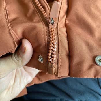 DeFacto Montunda Fermuar Sorunu Ve Ücretsiz Değişim Talebi