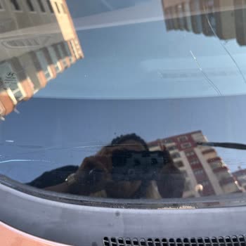 Hyundai Motor Çakırlar Servisinde Cam Kırığı Ve Sorumluluk Reddi