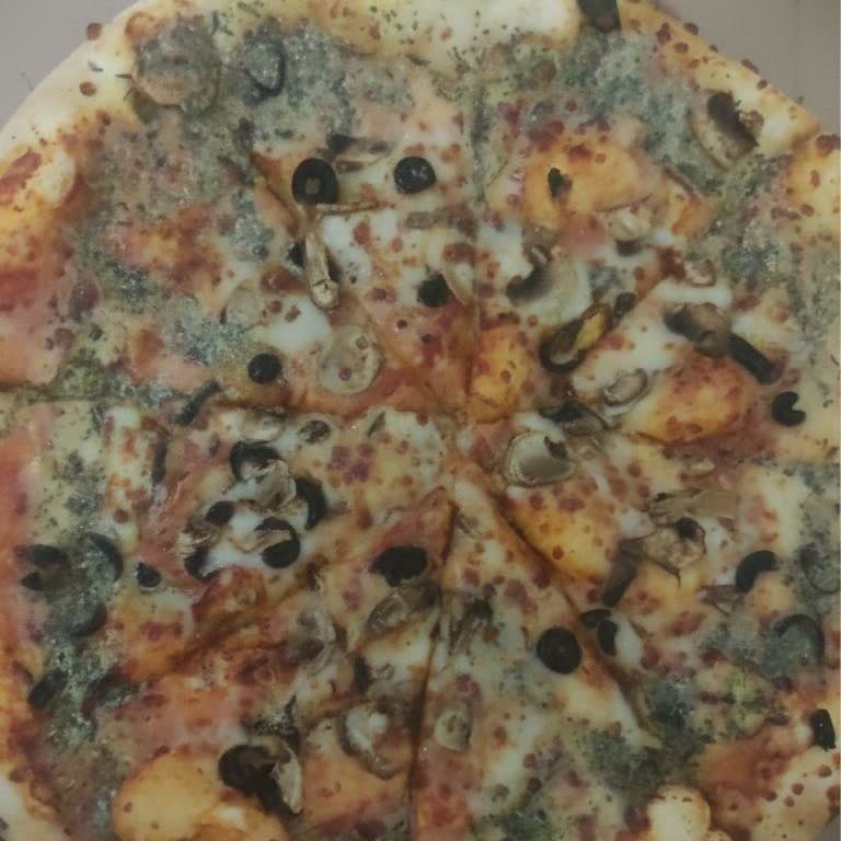 Soğuk Ve Eksik Malzemeli Pizza, 2 Saatlik Gecikme Ve Özürsüz Teslimat