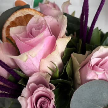 Solmuş Çiçekler Teslim Edildi, İade Veya Yeniden Gönderim Talebi