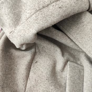 Kısa Sürede Yırtılan Ve Tüylenen Kabanın İadesi