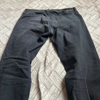 Renk Solması Nedeniyle Ayıpsız Pantolon Talebi