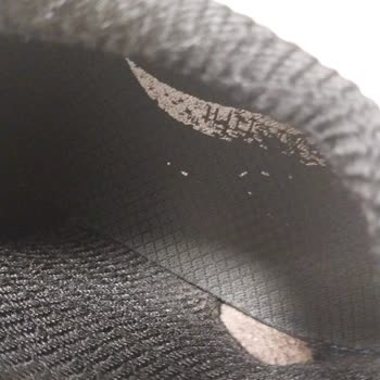 Kısa Sürede Kırılan Ve Renk Atan Skechers Ayakkabılar İçin Ürün Değişim Talebi