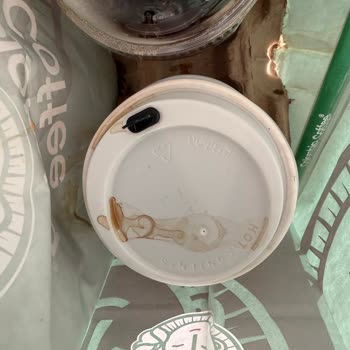 Kahve Siparişinde Hijyen Sorunu Ve Cevapsız Müşteri Hizmeti