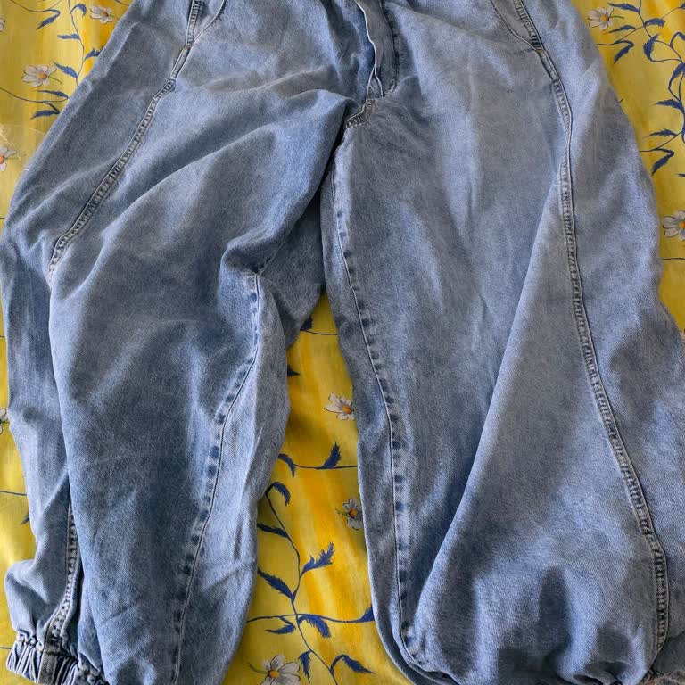 Görsellerle Uymayan Bol Jean Pantolon Ve Satıcıdan İade Yanıtı Gelmiyor