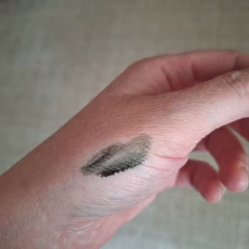 Maybelline Kaş Dövmesinde Renk Yanlışlığı Ve İade Talebi