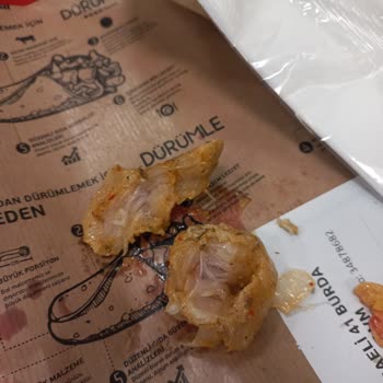 Kocaeli İzmit Dürümle Şubesinde Çiğ Tavuk Sorunu Ve 250 TL İade Talebi