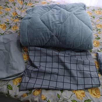 Tek Kişilik Ürün Gönderildi, Çift Kişilik Talep Ediyorum Ve Telefon Cevap Vermiyor