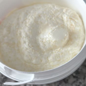 Migros Süzme Yoğurt Bozulması ve Müşteriye Saygısız Davranan Personel