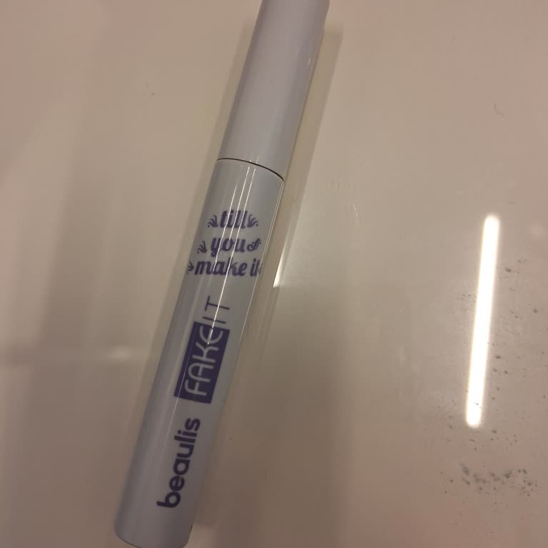 Beaulis Maskarasında Kirpik Dökülmesi Ve Sağlık Riski