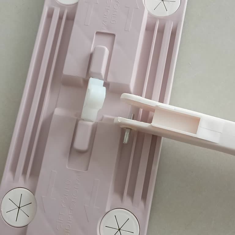 İki Kullanımdan Sonra Kırılan Mopun Ürün Kalitesi Ve Garanti Dışı Destek Sorunu