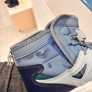 Tek Kullanımda Boya Lekesi Oluşan Çocuk Botu İçin Ücret İadesi Talebi