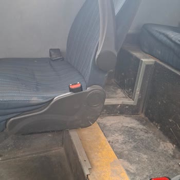 Otobüs İçinde Çamur Ve Kir: Hijyen İhlali Ve Mağduriyet