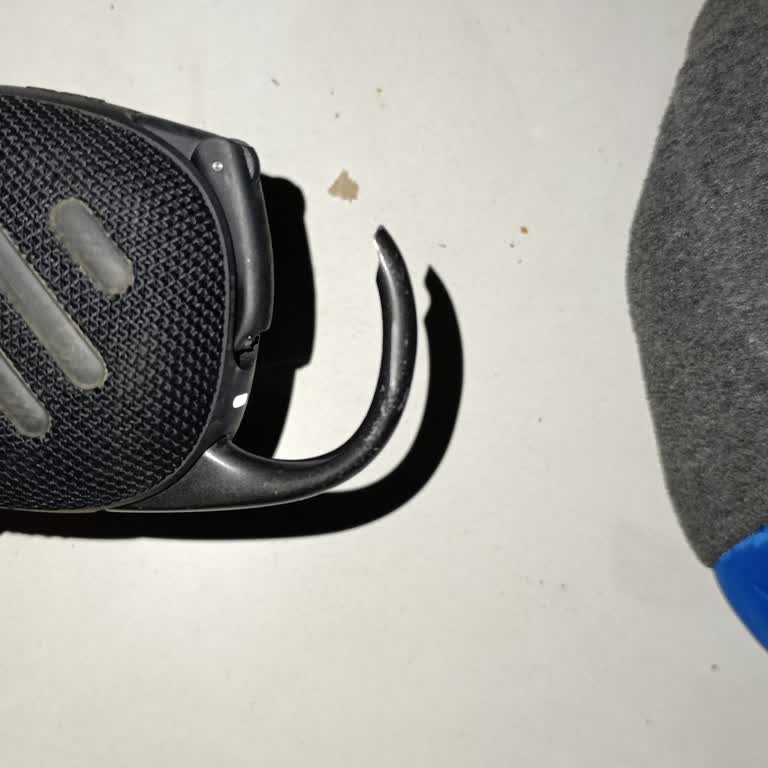 JBL Clip 5 İç Yayı Kırıldı, Yedek Parça Ve Ücretli Temin Talebi