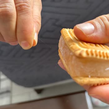 Finger Kıstırma Lokumunda Saç Tespiti Ve Hijyen Endişesi