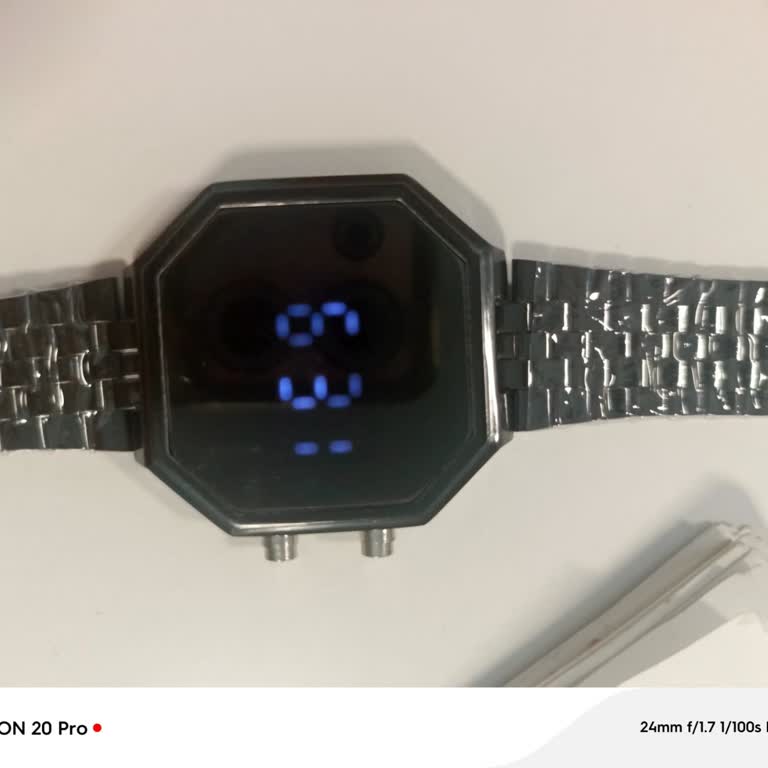 Tev Tekstil Sosyal Medyada Görülen Şık Saat Sahte Çıktı Ve 800 TL İadesi Talep Ediliyor!