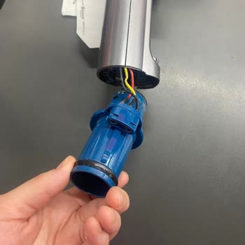 Philips Kablosuz Süpürge Hortum Bağlantısında Tekrarlayan Kırılma Ve Para İadesi Talebi