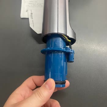 Philips Cordless Vacuum Breaks Twice at the Same Joint