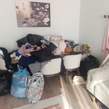 Kelebek Mobilya'dan Uzun Gecikmeler Ve Eksik Hasarlı Ürün Kurulumu