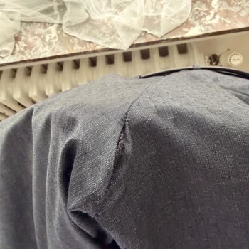 Garanti Kapsamındaki Takım Elbise Dikişi Yırtıldı, Mağaza Sadece Getirme Şartı Koştu