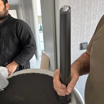 Kırık Ve Kirli Mobilyalar, Tekrarlanan Teslimat Ve Çözülmeyen Müşteri Hizmeti