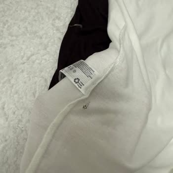 DeFacto’dan Gelen Kusurlu Ürünler Ve İade Yanıtı Bekleniyor