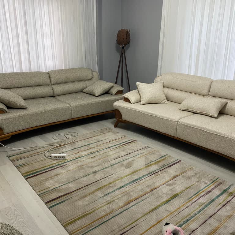 İnegöl Mobilya (İzmit) Koltuk Hala Değiştirilmedi