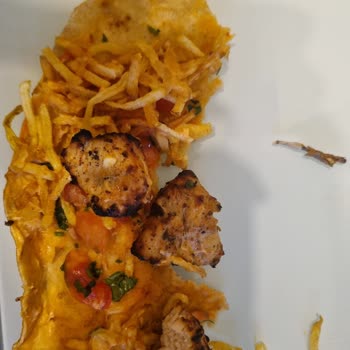 Tavuk Tırnağı İçeren Dürüm Hijyen İhlali Ve Sağlık Tehlikesi