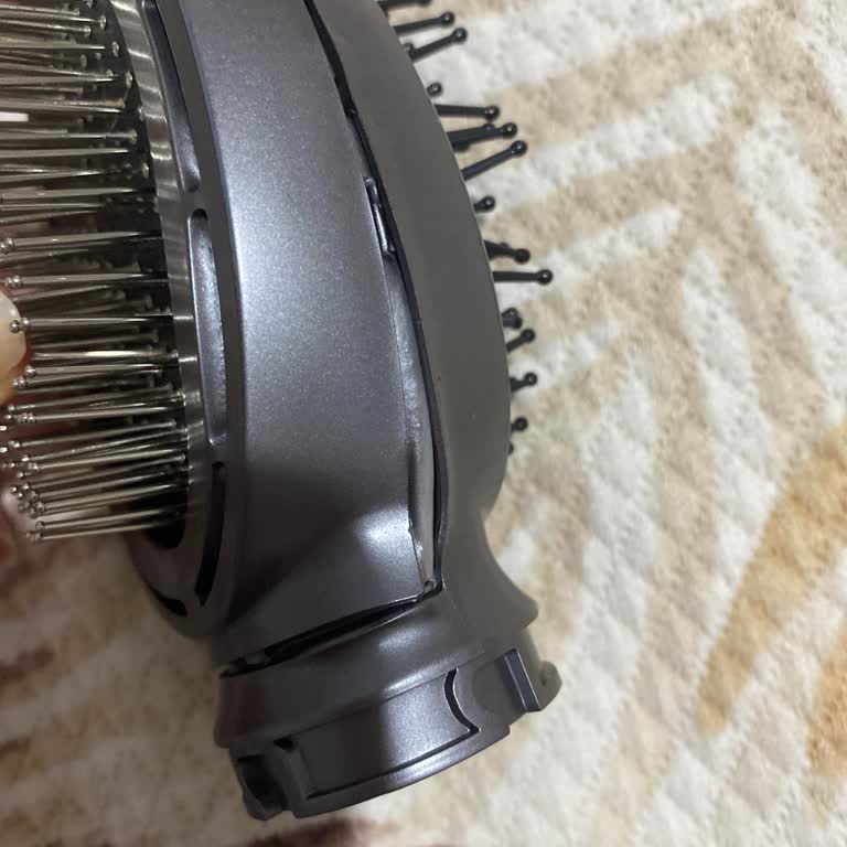 Veryfit 8 In 1 Saç Düzleştiricinin Bir Başlığı Eridi Ve Ücretsiz Değişim Talebi