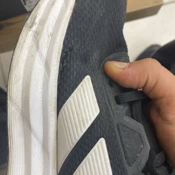 Adidas Ayakkabılar Bir Ay İçinde Bozuldu Garanti Reddi Kabul Edilemez