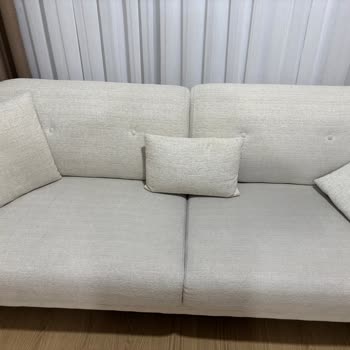 Tüylenme Ve Çökme Sorunu Yaşadığım Koltukta Garanti Hakkım İhlal Edildi