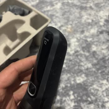 Garanti Servisinden Çizik Ve Kirli Tıraş Makinesi Aldım