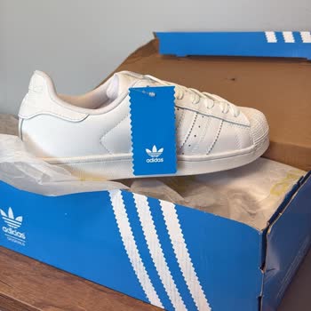 Kapıda Ödeme Sonrası Yanlış Adidas Samba Gönderildi Ve WhatsApp Destek Yanıt Vermedi