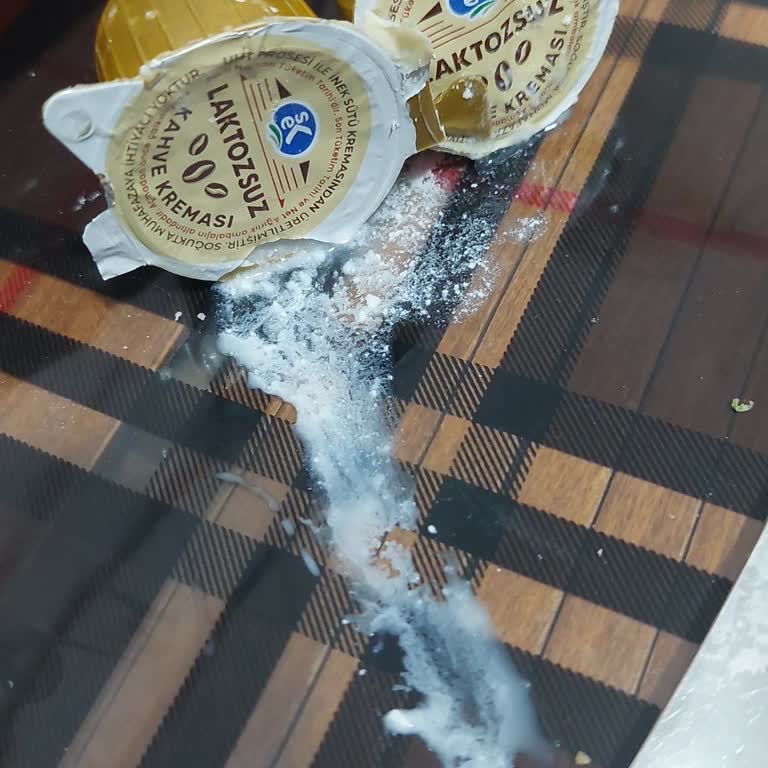 Tarihi Geçmemiş Laktozsuz Kahve Kreması Bozuk Çıktı Sağlık Endişesi