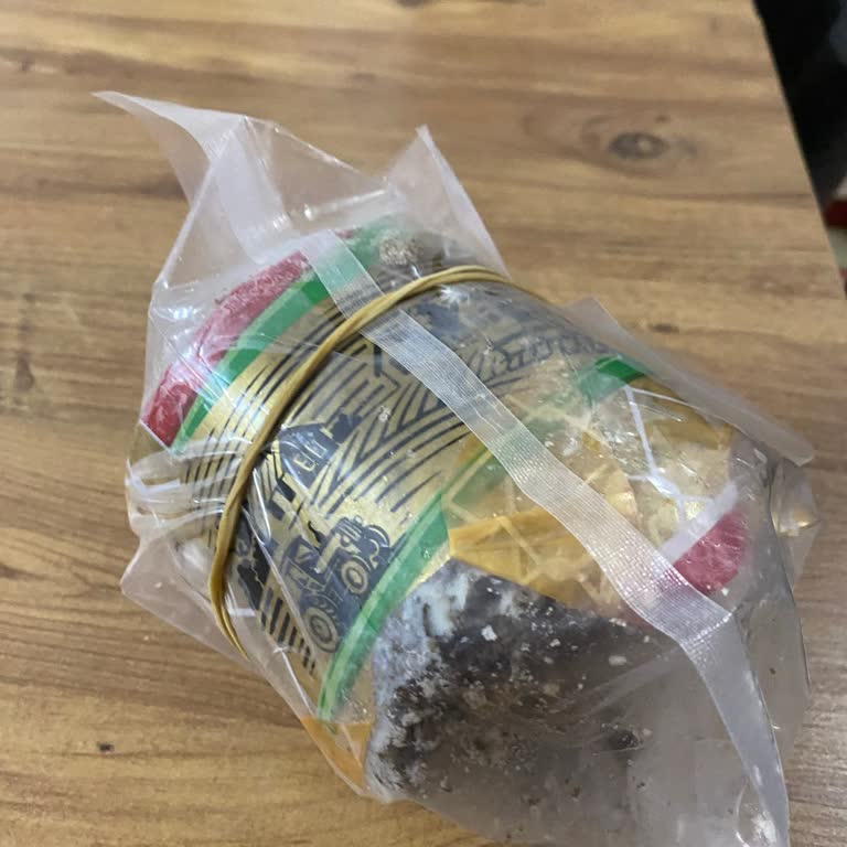 Kokusuyla Tüketilemez Olan Dana Kavurma İçin Tam İade Talebi