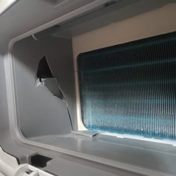 Samsung Kurutma Makinesinde Kurulum Sonrası Kırık Parça Ücretli Değişim Talebi Reddi