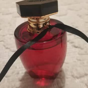 @holyparfumm Yanlış Ürün, Bozuk Kutu Ve Ciddiyetsiz Müşteri Hizmetine Şikayet