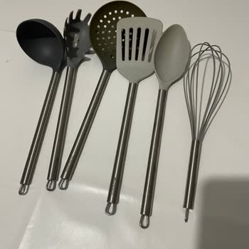 Karaca Servis Setinde Hızlı Deformasyon