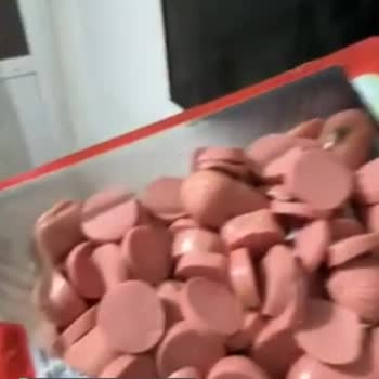BİM Sosis Bozuk Çıktı!