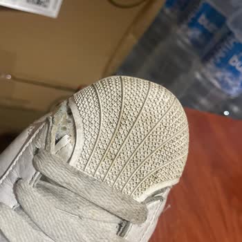Adidas Superstar Ayakkabısının Burun Açılması Ve Değişim İsteği