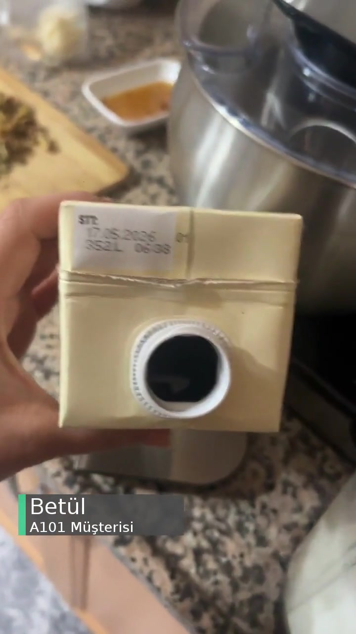 A101 Son Kullanma Tarihi Geçmemesine Rağmen Küflenmiş! videonun kapak resmi