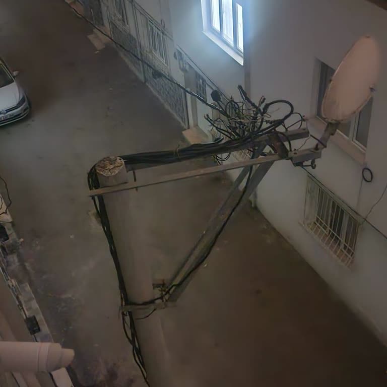 Demetevler Mahallesinde Sokak Aydınlatması Çalışmıyor Ve Güvenlik Endişesi Yaratıyor