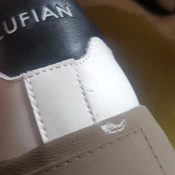 Defolu Lufian Sneaker Değişimi Reddedildi